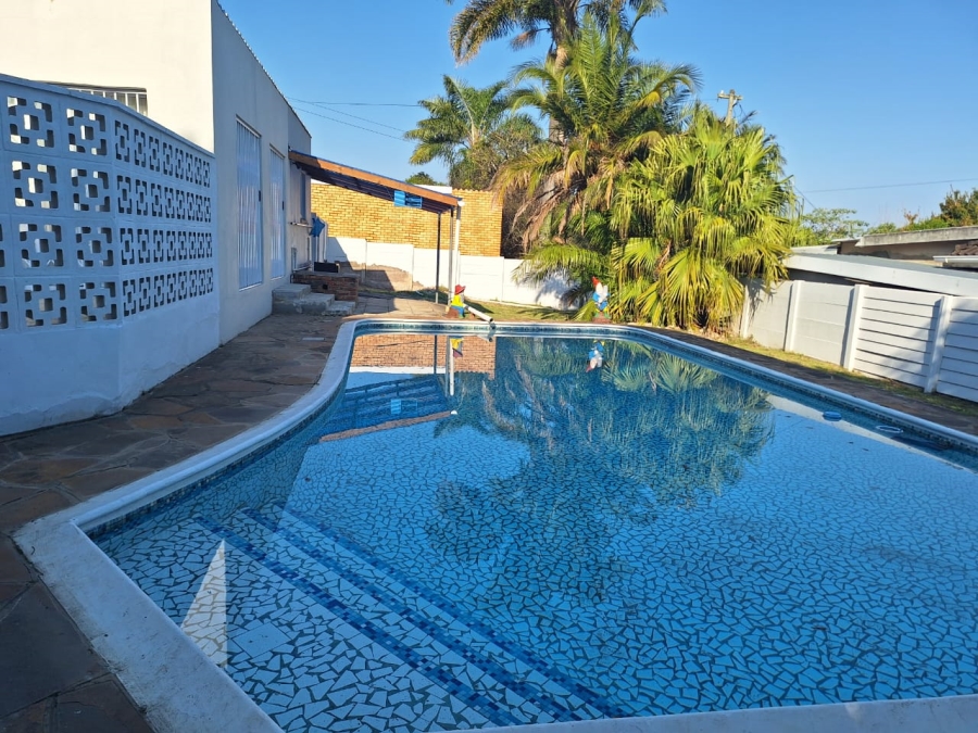  Bedroom Property for Sale in Amalinda Eastern Cape